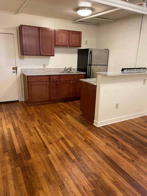 Floor plan for studio, 1 bath, 600 sqft